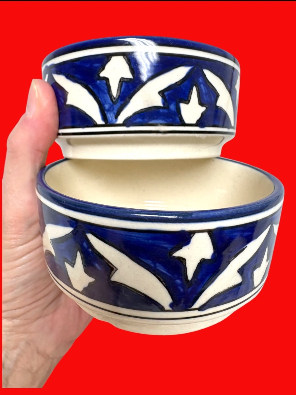CasaTrunk Ceramic Hand-Painted Persian Print 2 Bowls 4' Wide Microwave Safe